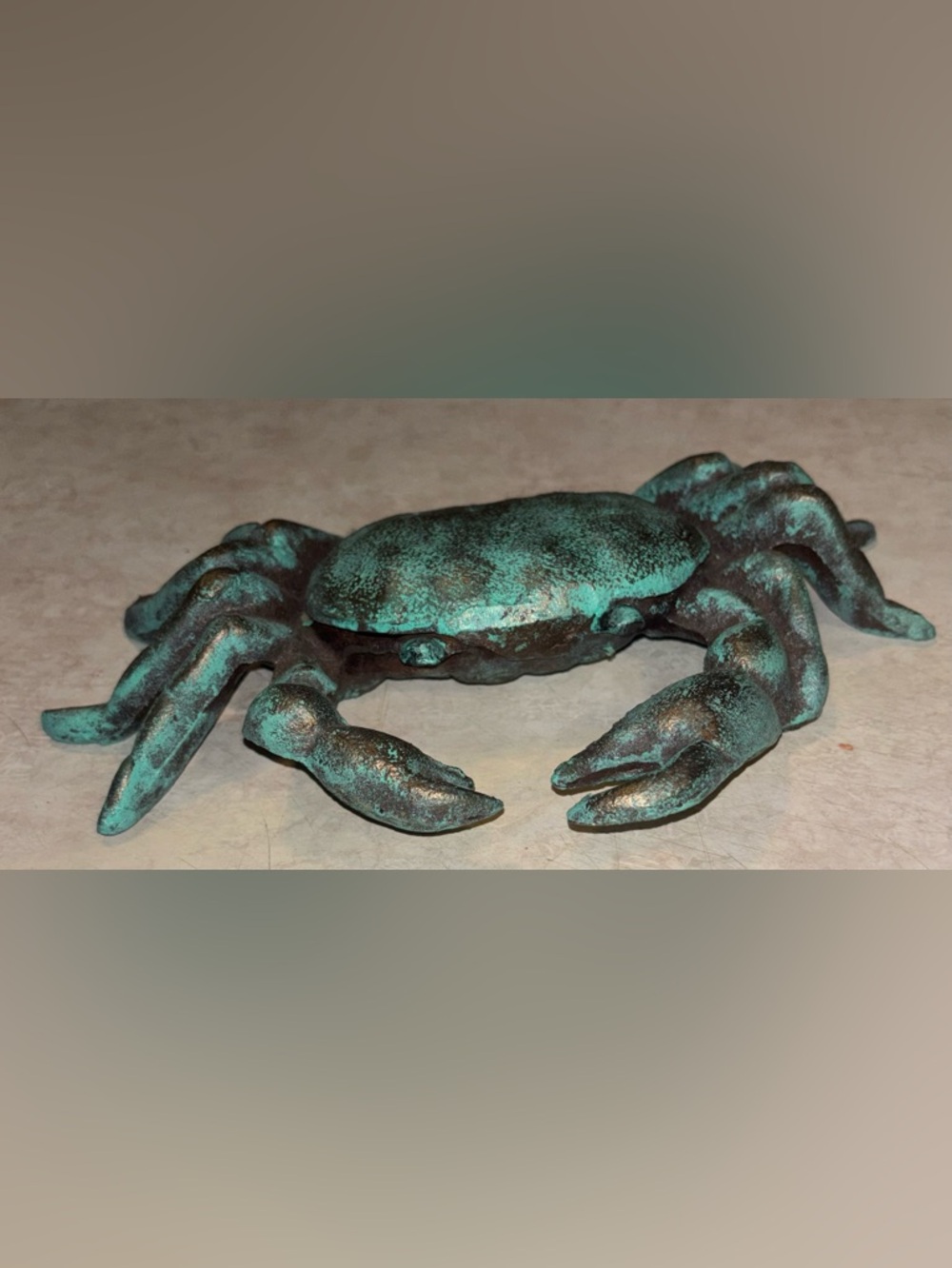 CAST IRON CRAB